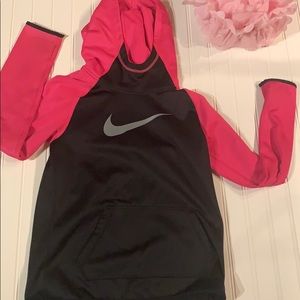 Nike pullover hoodie